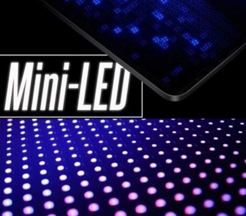 中顯智能機器人研發新品閃亮登場——Mini LED 固晶機